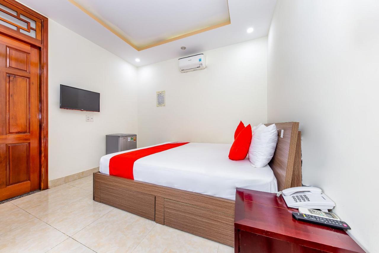 Hotel Oyo 587 Trang Long à Nha Trang Extérieur photo