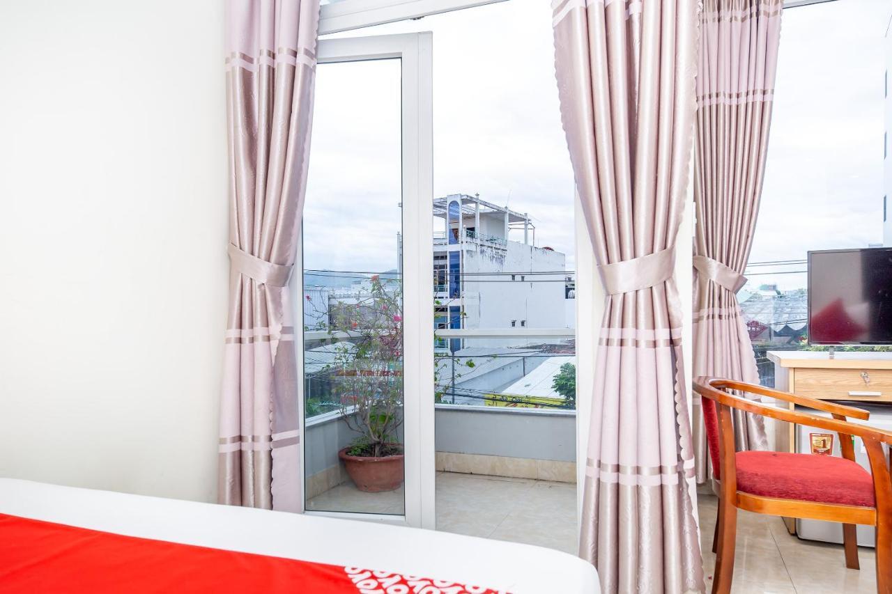 Hotel Oyo 587 Trang Long à Nha Trang Extérieur photo